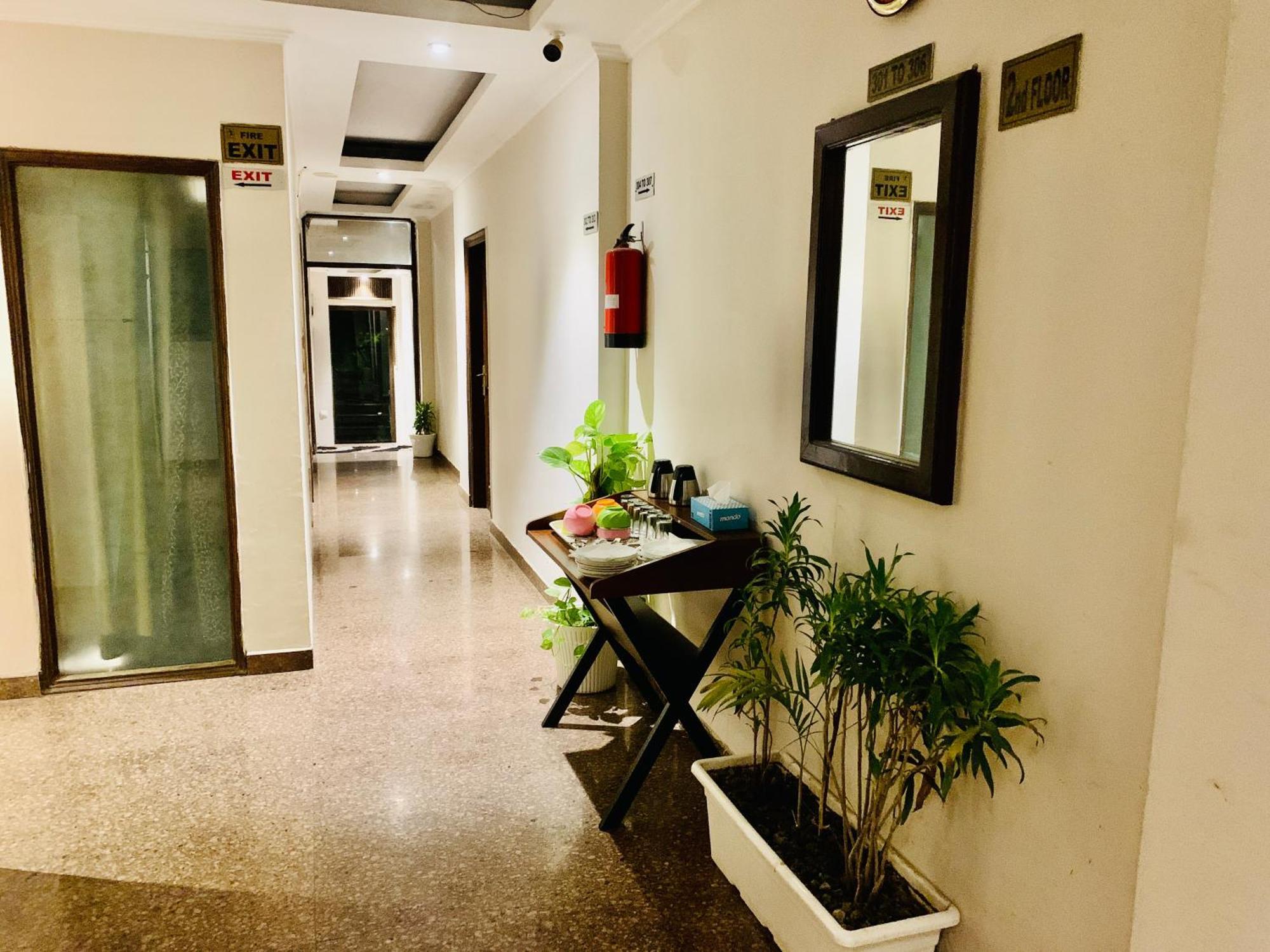 Hotel City Premier - Golf Course Road ,Gurgaon Exterior photo