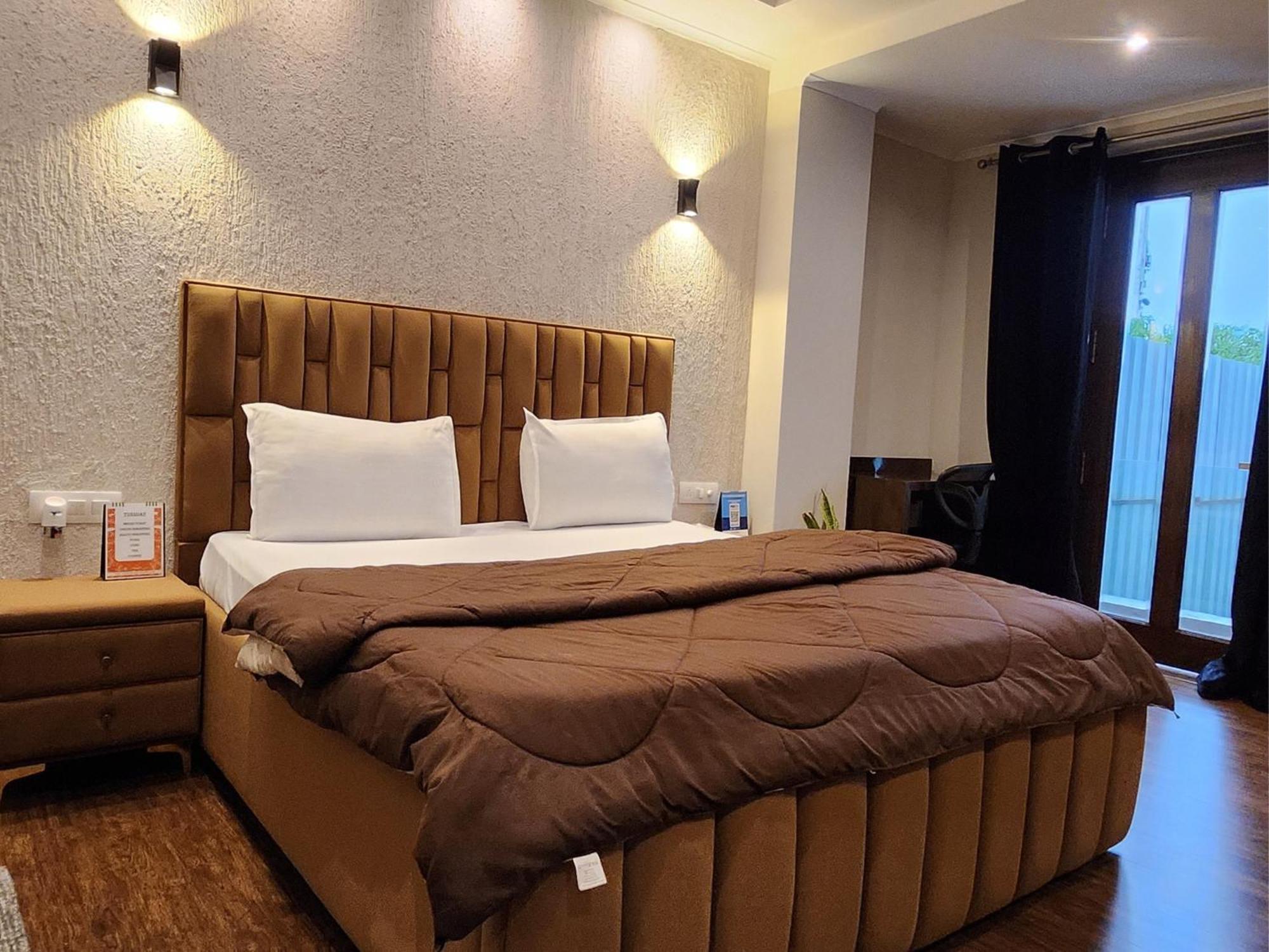 Hotel City Premier - Golf Course Road ,Gurgaon Exterior photo